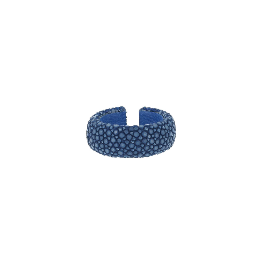 Bague galuchat bleu saphir